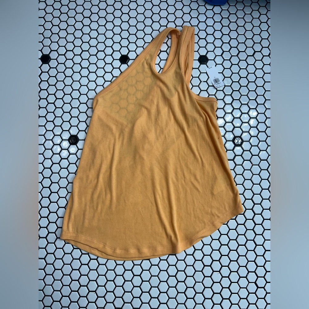 NWT old navy tank top size XL